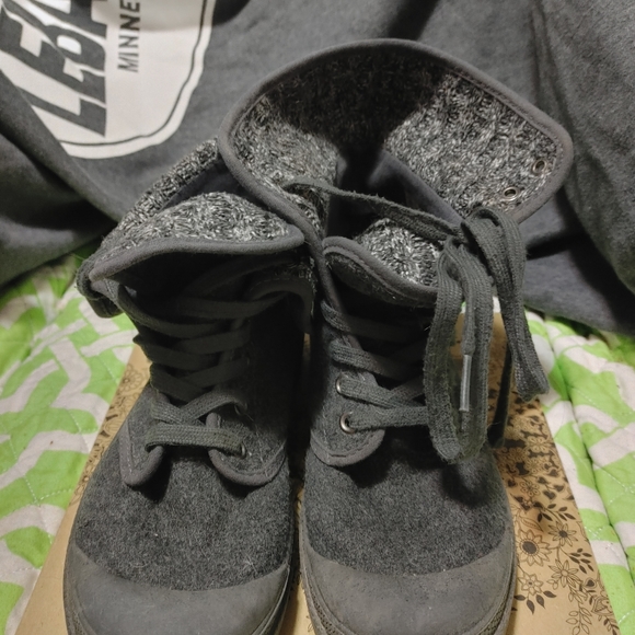 Rocket Dog size 8 1/2 women's - Picture 8 of 9